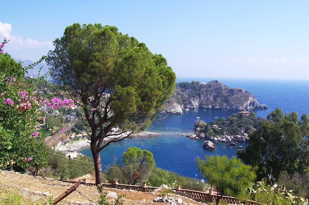 Ferienwohnung Fenetre Sur Le Blue Taormina Exterior foto