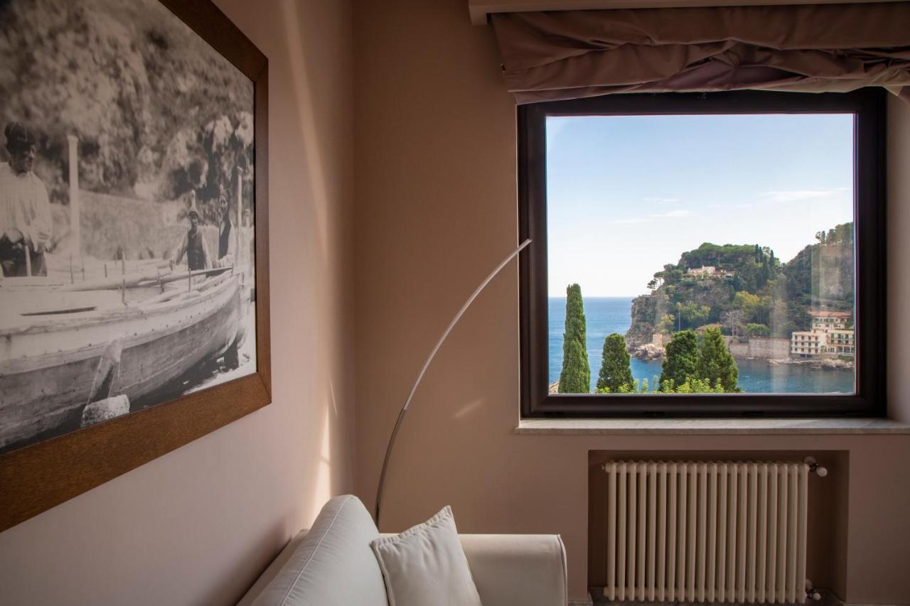 Ferienwohnung Fenetre Sur Le Blue Taormina Exterior foto