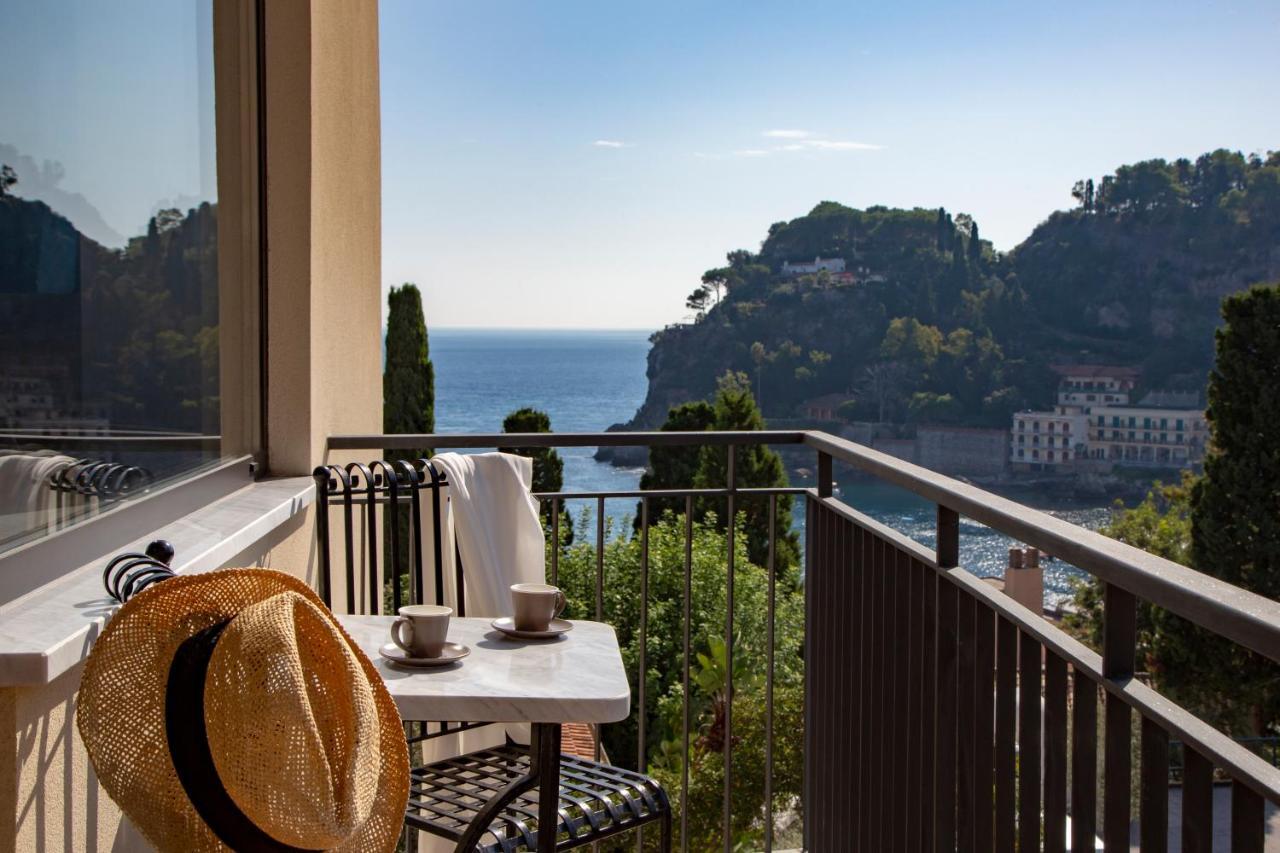 Ferienwohnung Fenetre Sur Le Blue Taormina Exterior foto